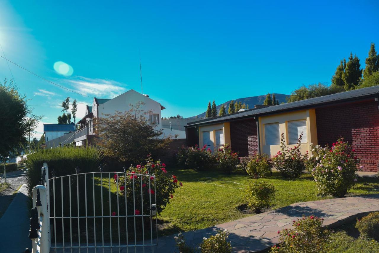 Hotel Ariel El Calafate Bagian luar foto